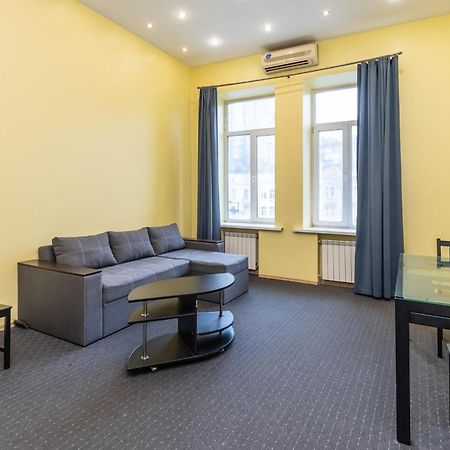 Kievacccommodation Near Gulliver 24H Self Check-In Esterno foto