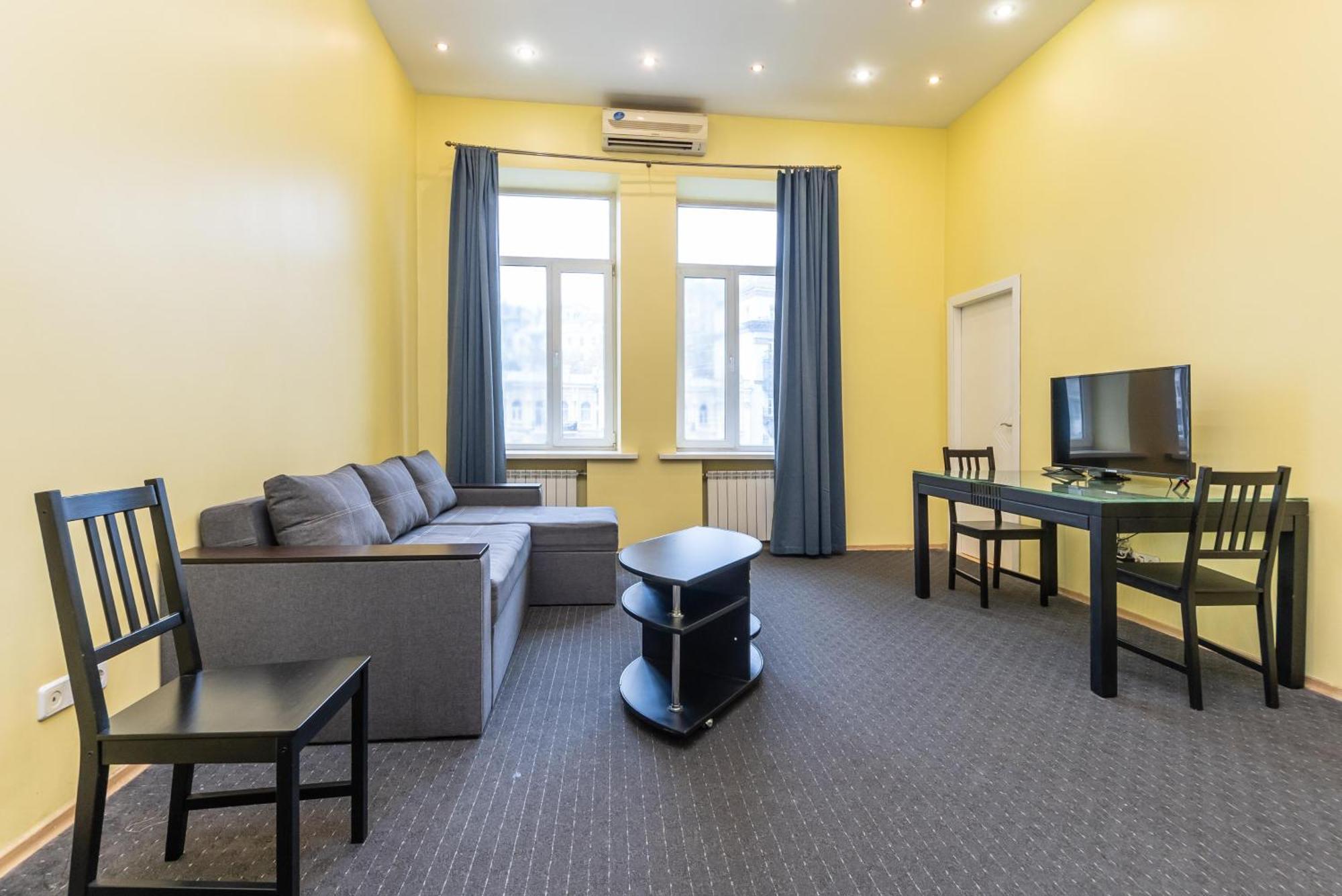 Kievacccommodation Near Gulliver 24H Self Check-In Esterno foto